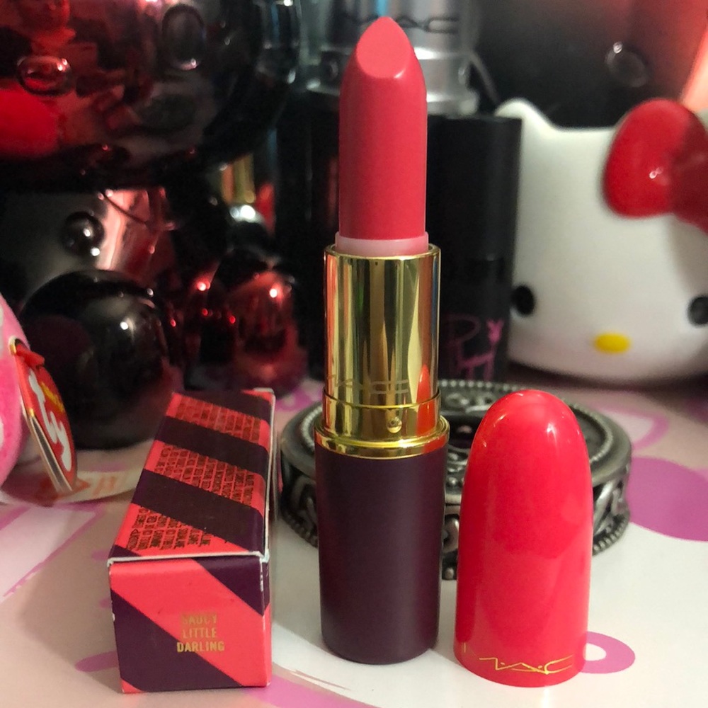 MAC Cosmetics LE Amplified Lipstick - Saucy Little Darling